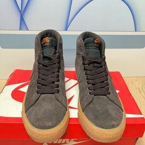 Nike SB Zoom Blazer Mid